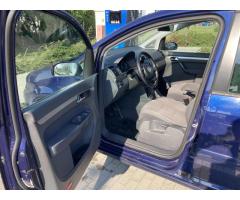 VW Touran 2.0 TDI - 15