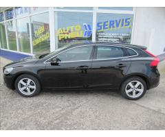 Volvo V40 2,0 D2 Drive-E  Kinetic - 8