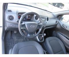 Hyundai i10 1,0 Family - 11