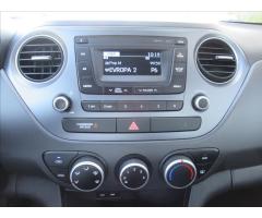 Hyundai i10 1,0 Family - 16