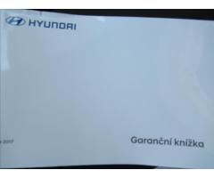 Hyundai i10 1,0 Family - 23