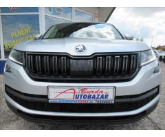 ŠKODA SUPERB COMBI 2.0TDI 140 LAURIN&K 4X4 DSG 7ST