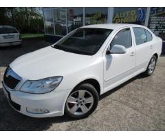 Škoda Octavia 2,0 TDI CR DPF Elegance + Zimní kola !!! - 1