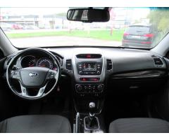 Kia Sorento 2,2 CRDI COMFORT 4x4 - 9