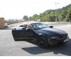 Ford Mustang 3,7 - 6