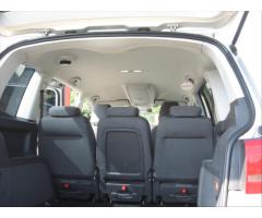 Volkswagen Touran 1,6 TDI DPF 77kW Trendline - 11