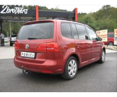 Volkswagen Touran 1,6 TDI DPF DSG Comfortline - 5