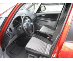 Suzuki SX4 1,6 VVT GLX NAVI 4x4 - 7