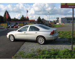 Volvo S60 2,5   2.5 T - 7