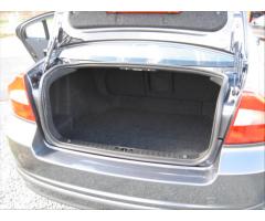 Volvo S80 2,4 D5 Summum  Automat MY 2009 - 8