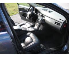 Volvo S80 2,4 D5 Summum  Automat MY 2009 - 9