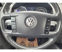 Volkswagen Touareg 3.0 TDI - 10