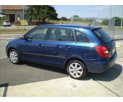 Škoda Fabia 1,4 16V Sport Combi - 4