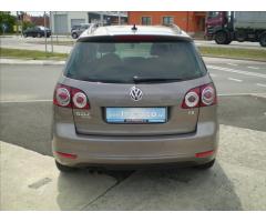 Volkswagen Golf Variant R-Line mHEV DSG Zlevněno o 16 000 Kč