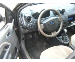 Ford Fiesta 1,4 TDCi Ghia - 9
