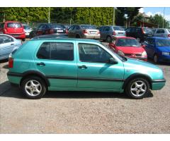 Volkswagen Golf 1,9 TD CL - 7