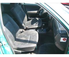 Volkswagen Golf 1,9 TD CL - 14