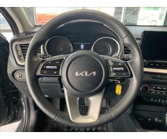 Kia Ceed 1,5 T-GDI 118kW Exclusive Navi - 29