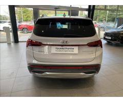 Hyundai Santa Fe 1,6 T-GDI HEV 4WD StylePremium - 6