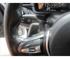 BMW Řada 5 3,0 535d Aut. 230kw M-Paket Touring - 23