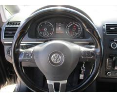 Volkswagen Touran 2,0 TDI 103kw Highline 7míst Panorama Tažné - 14