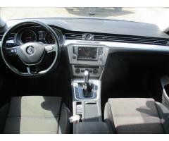 Volkswagen Passat 2,0 TDi 110kw DSG Trendline - 13