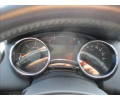 Peugeot 5008 1,6 HDI 110 k FAP Premium - 16