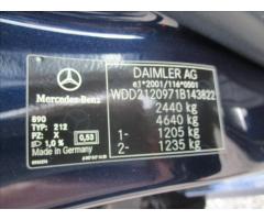 Mercedes-Benz Třídy E 2,2 E 250 BlueTEC 4-Matic DPH - 27