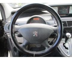 Peugeot 807 2,2 HDI 170k FAP Premium AUT6 8míst GPS - 13