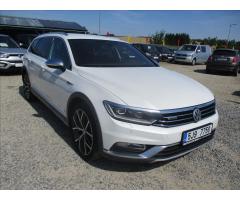 Volkswagen Passat 2,0 BiTDI 176kW 4MOTION DSG Alltrack - 6