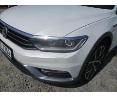 Volkswagen Passat 2,0 BiTDI 176kW 4MOTION DSG Alltrack - 38