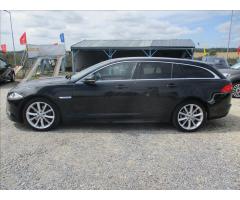 Jaguar XF 2,2 d Sportbrake 120kw Automat - 2