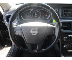 Volvo V40 1,6 D2 115 CROSS COUNTRY - 14