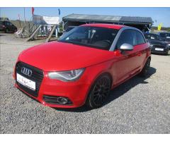 Audi A1 1,6 TDI 77kw Sport Xenon GPS - 1