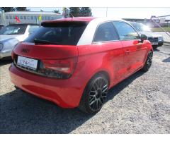 Audi A1 1,6 TDI 77kw Sport Xenon GPS - 4