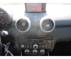 Audi A1 1,6 TDI 77kw Sport Xenon GPS - 20