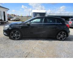 ŠKODA SUPERB COMBI 2.0TDI 140 LAURIN&K 4X4 DSG 7ST