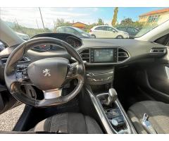 Peugeot 308 1,6 BlueHDI 120k S&S Automat Panorama - 9