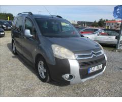 Citroën Berlingo 1,6 HDi 66kw XTR KLIMATR. TAŽNÉ - 6