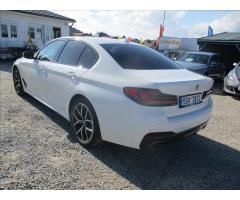 BMW Řada 5 2,0 520i M Sport Laser odp. DPH - 3