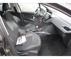 Peugeot 2008 1,6 e-HDI FAP 115 k PANORAMA LED GPS - 13