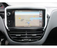 Peugeot 2008 1,6 e-HDI FAP 115 k PANORAMA LED GPS - 16