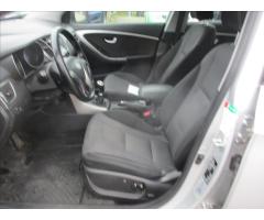 Hyundai i30 1,6 i CVVT Trikolor odp. DPH, CZauto - 7