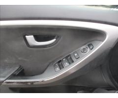 Hyundai i30 1,6 i CVVT Trikolor odp. DPH, CZauto - 22