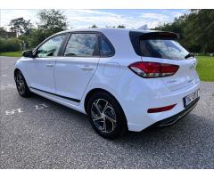 Hyundai i30 1,5 i CVVT Smart,1.MAJ.,ČR - 7