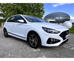 Hyundai i30 1,5 i CVVT Smart,1.MAJ.,ČR - 11