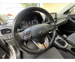 Hyundai i30 1,5 i CVVT Smart,1.MAJ.,ČR - 21