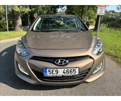 Hyundai i30 1,4 i CVVT Trikolor SERVISKA !!! - 6