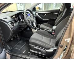 Hyundai i30 1,4 i CVVT Trikolor SERVISKA !!! - 13