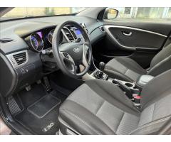 Hyundai i30 1,4 i CVVT Trikolor SERVISKA !!! - 15